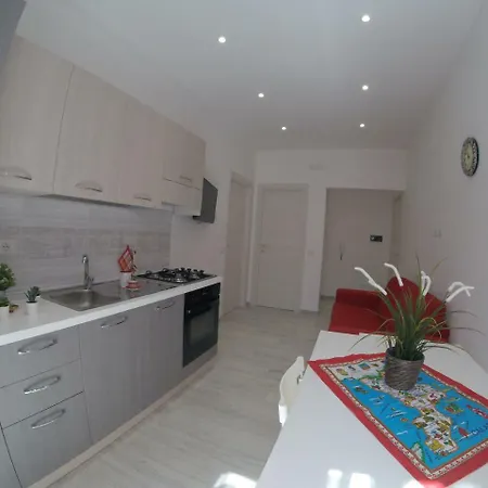 Oudeis Holidays 아파트