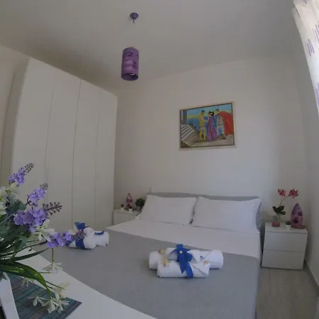 아파트 Oudeis Holidays *