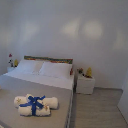 Oudeis Holidays 트로페아