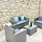 Oudeis Holidays Apartment
