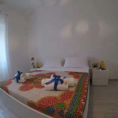 Апартаменты Oudeis Holidays *