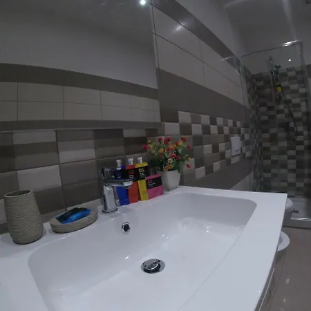 Oudeis Holidays Тропея