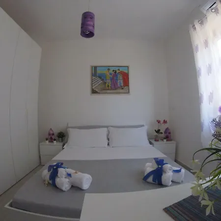 Апартаменты Oudeis Holidays Тропея