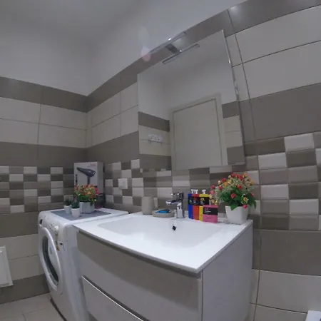 Oudeis Holidays Апартаменты Тропея