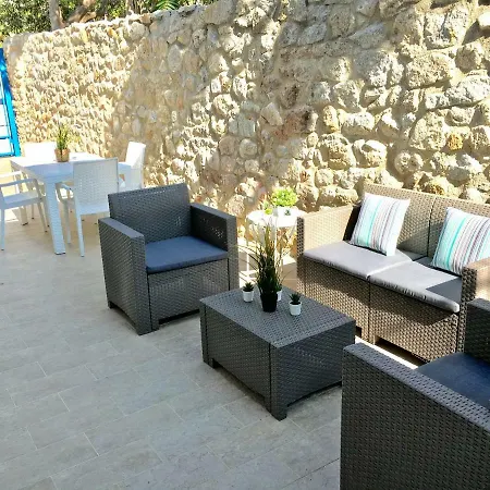 Oudeis Holidays * Tropea