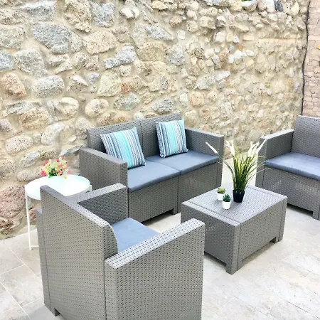 Oudeis Holidays Апартаменты