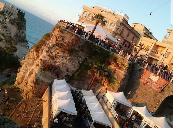 Oudeis Holidays Apartament Tropea