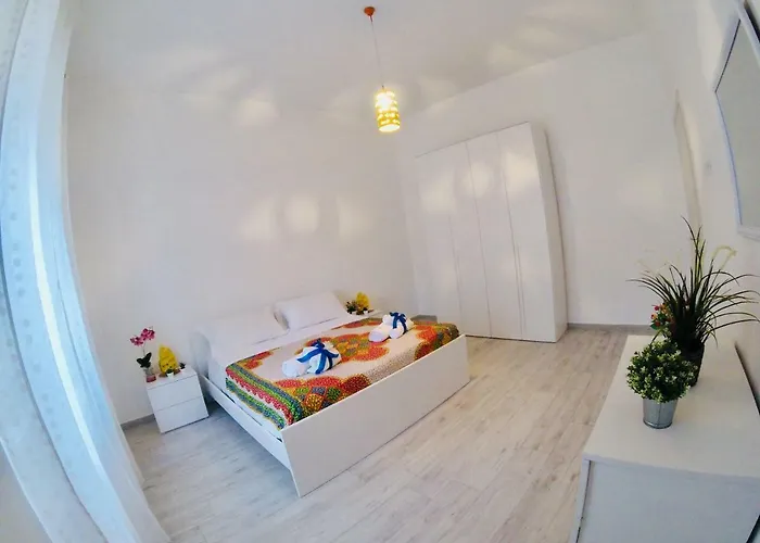 Oudeis Holidays * Tropea