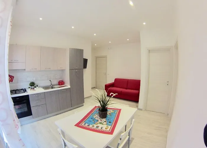 Oudeis Holidays Apartament *